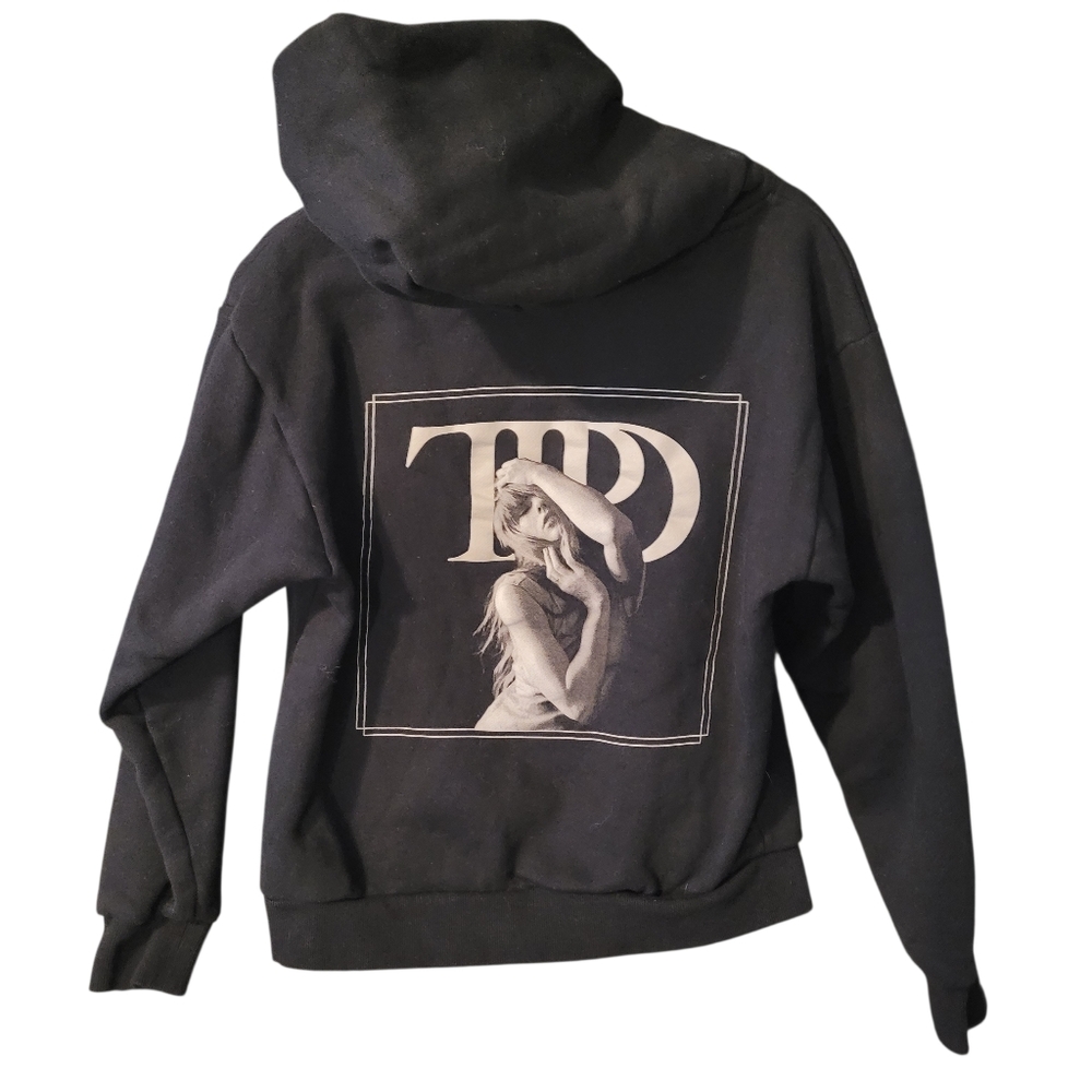 Taylor Swift " The Tortured Poets Dept" black hoodie - M.          F2